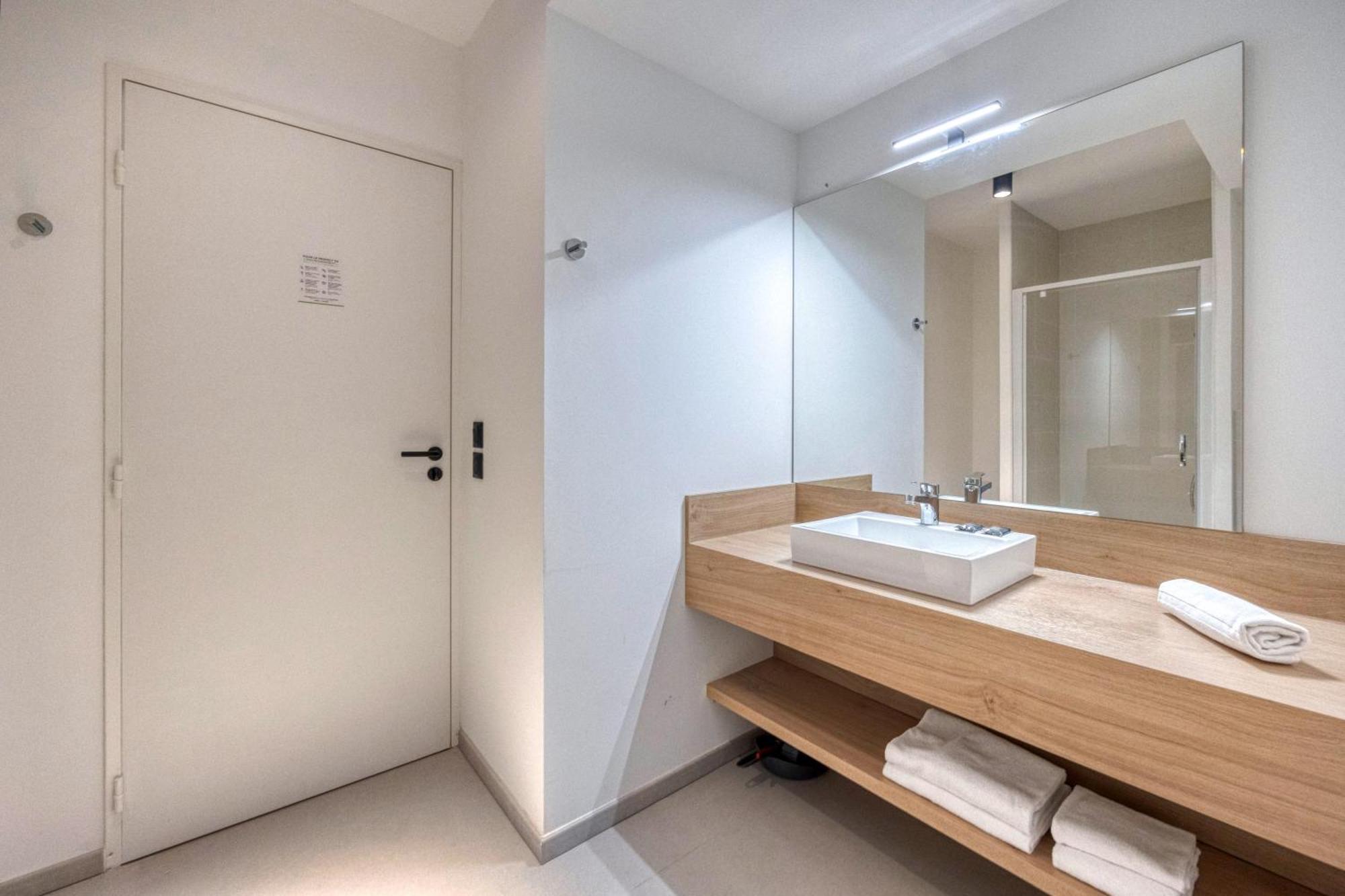 Kosy Appart'Hotels - Residence Du Lac Aix-les-Bains Bagian luar foto
